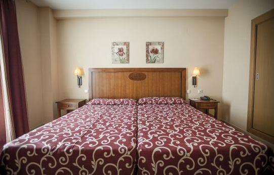 Gran Hotel Ciudad Del Sur - Photo3