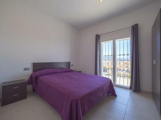 InmoSantos Casa Tordera - Photo3