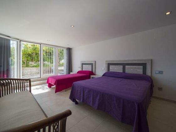 InmoSantos Casa Tordera - Photo5