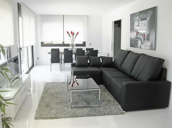 Interhome - Carretera de montjoi 4 - Photo3