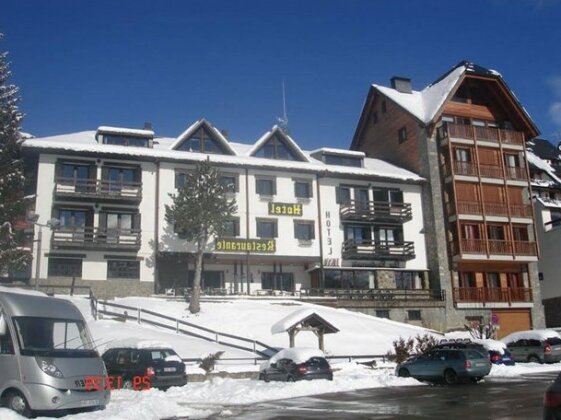 Tirol Hotel Sallent De Gallego - Photo2