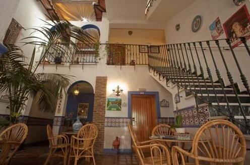 Hostal San Juan - Photo2