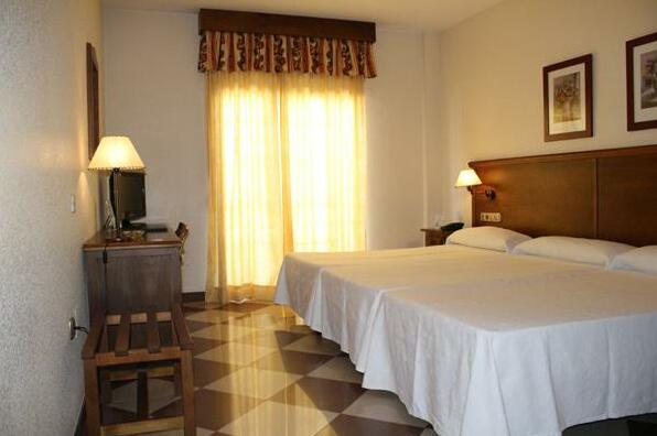 Hotel Avenida Tropical - Photo2