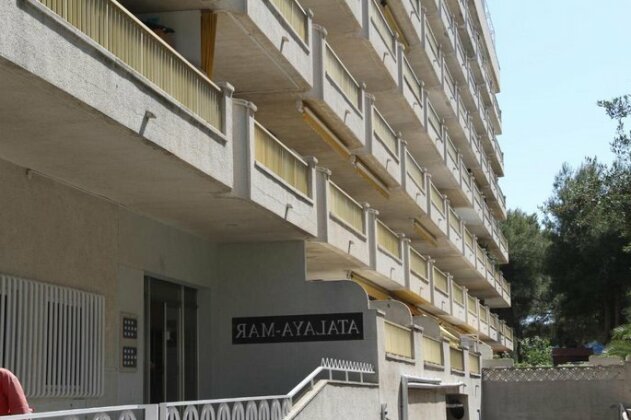 Click & Booking Apartamentos Atalaya Center - Photo3