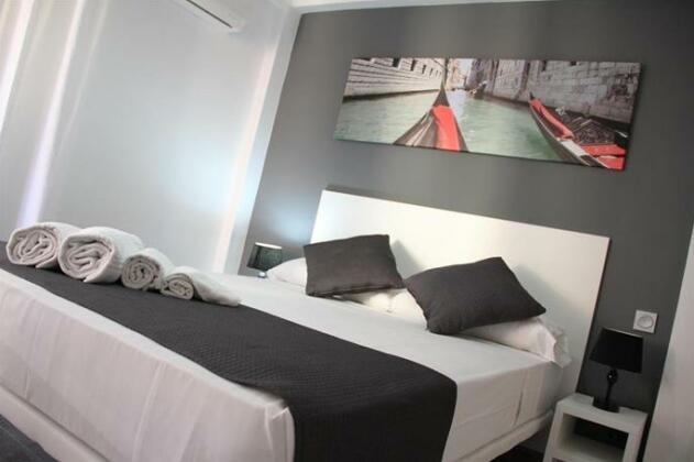 Click&Booking Apartamentos Skorpios - Photo5