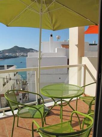 Las Olas - Photo2