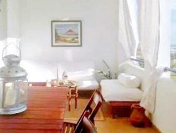 Modern flat in charming beach town - Photo5