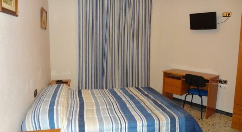 Hostal San Pedro Sanlucar la Mayor - Photo4
