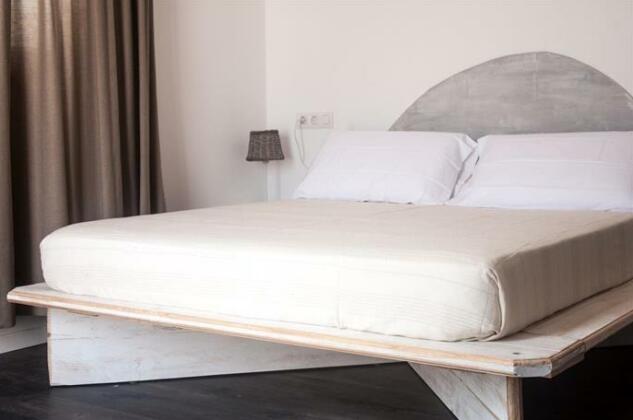 Hostal Bon Sol - Photo4