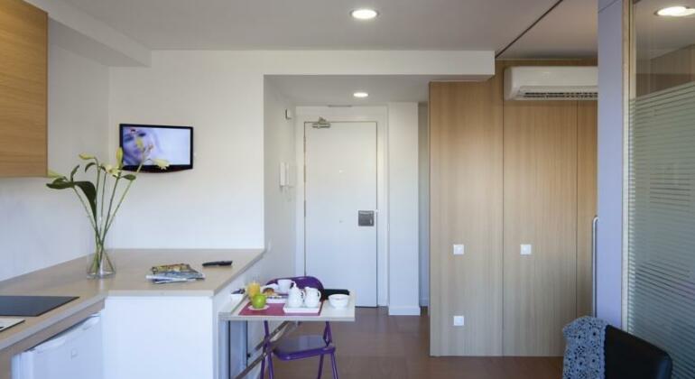 Abarco Apartments - Photo3