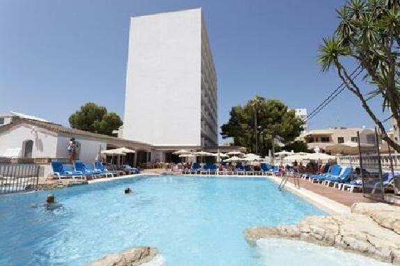 Farrutx Hotel - Photo2