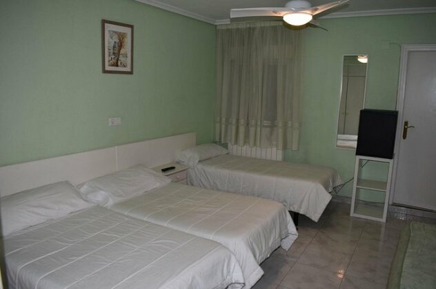 Hostal Lucy - Photo3