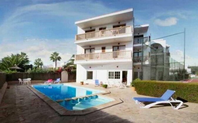 Apartment fur 4 mit Balkon WLAN Pool 250m zum Meer - 109513
