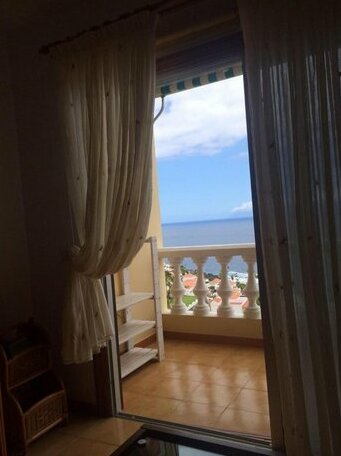 Chica 1 bedroom flat with sea view - Photo3