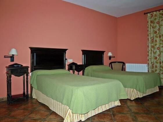 Hotel Rey Sancho IV - Photo2