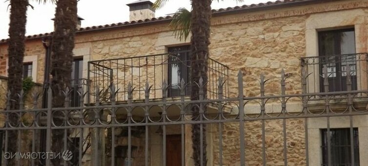 Casa De La Molina