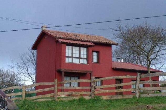 Holiday Home El Cotayu De Castro Nava Asturias