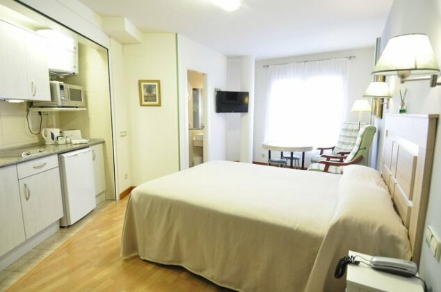 Hotel Apartamentos Aralso - Photo2