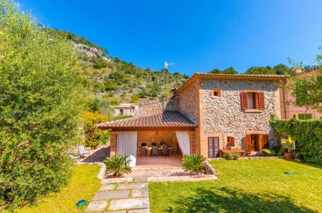 Fabulous Rural House with views to the mountains - Photo2