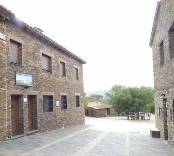 Casas Rurales Al-Mofrag Mirador de Monfrague