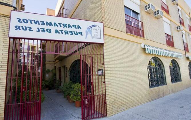 Apartamentos Puerta del Sur