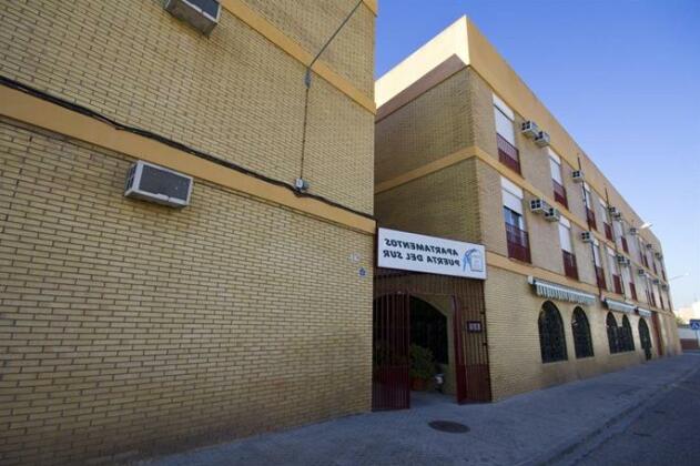 Apartamentos Puerta del Sur - Photo2