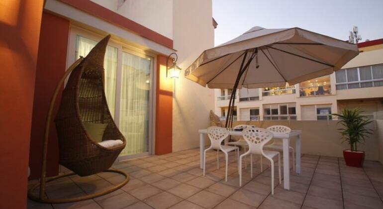 Apartamentos Sevilla Centro - Photo2