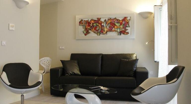 Apartamentos Sevilla Centro - Photo5