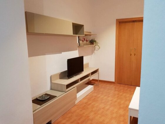 Apartment With 2 Bedrooms in Sevilla With Wifi - Photo4