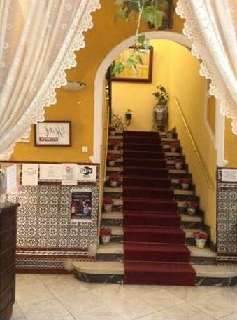 Hostal Sierpes - Photo2