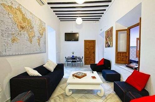 Hostel Trotamundos Seville - Photo4