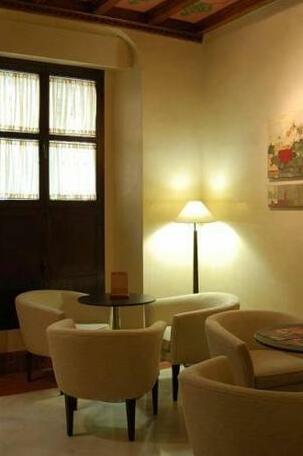 Hotel Gravina 51 Seville - Photo4