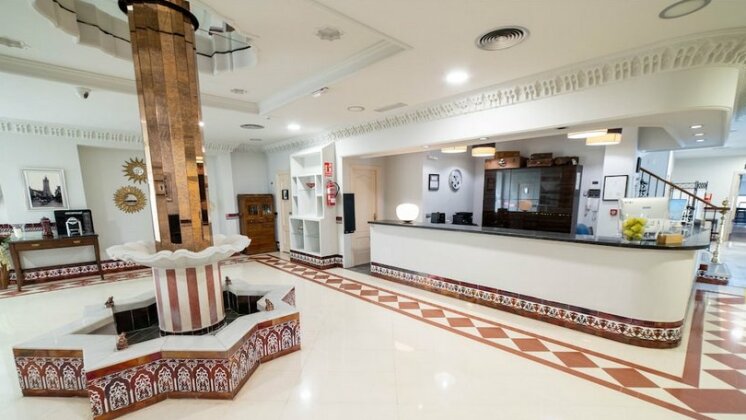 Hotel Sercotel Dona Carmela - Photo3