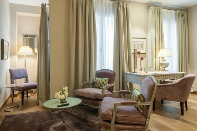 Suites Murillo Catedral - Photo5