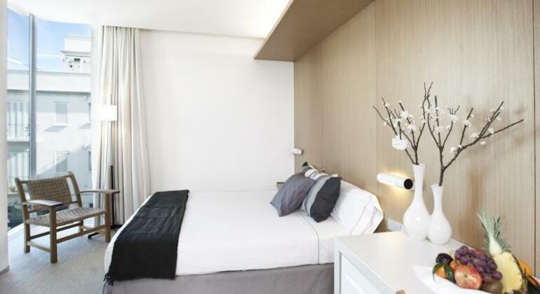 Alenti Sitges Hotel & Restaurant - Photo5