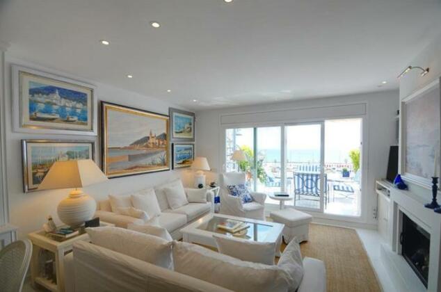 Luxury House with Private Chill Out - Photo4
