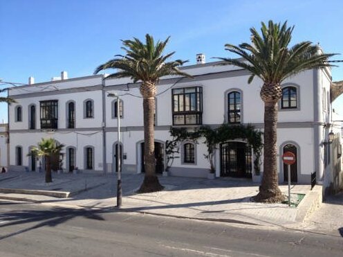 Darcilla Guest House - Photo2