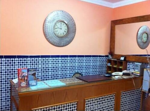 Hostal La Calzada Tarifa - Photo4