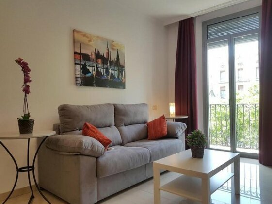 ApartSuits Tarragona Rambla Nova 24 - Photo2