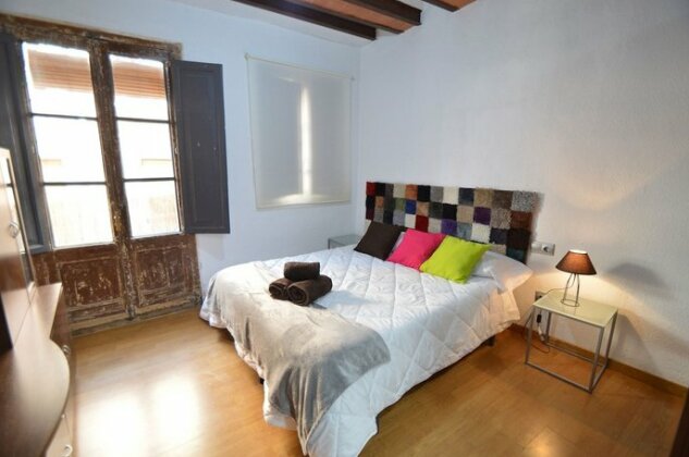 Tarragona Suites 26 - ST LLORENC 23 - Photo4