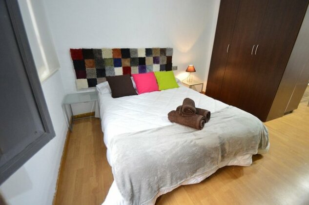 Tarragona Suites 26 - ST LLORENC 23 - Photo5
