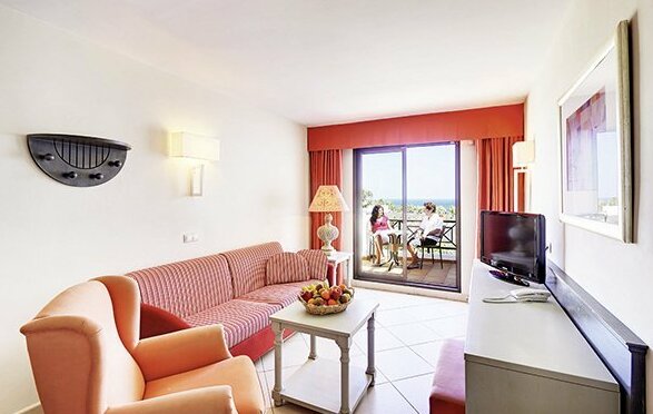 Albatros Hotel Costa Teguise - Photo4