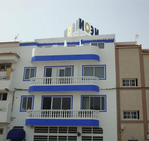 Hostal Pension Neon