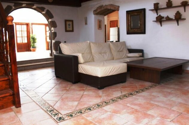 Casa Medinilla - Photo4