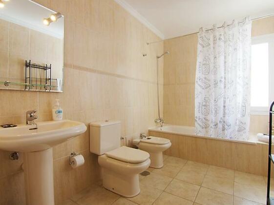 Interhome - Casa Pelzer - Photo5