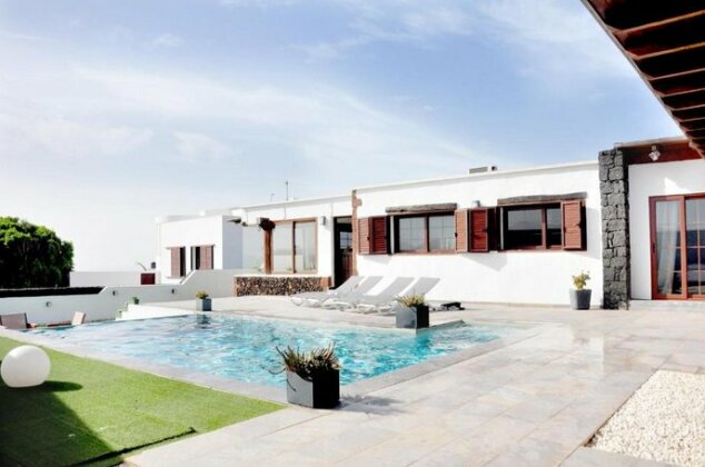 Villa Macher - Photo2
