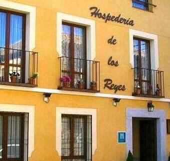 Apartamentos Turisticos Casas de los Reyes