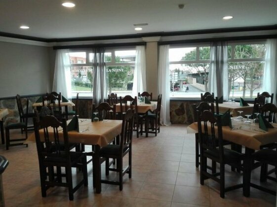 Hotel Restaurante Pozo de la Nieve - Photo4