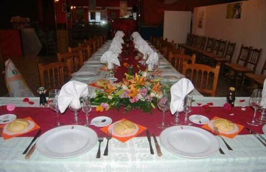 Hostal Restaurante Puerto Tornavacas - Photo2