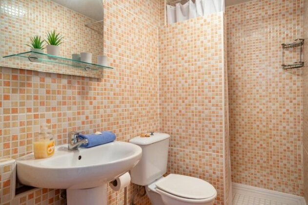 Apartamento Adelfas - Photo3